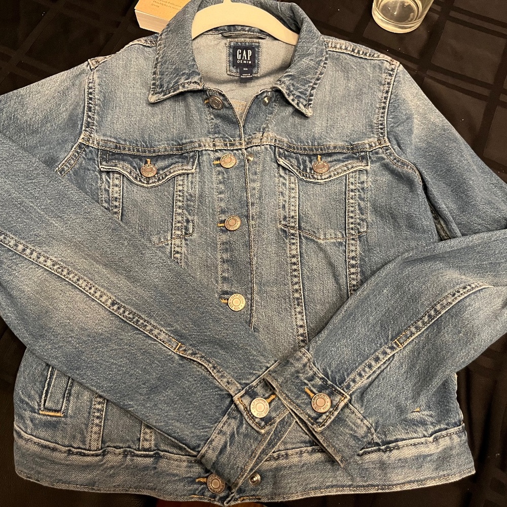 NWOT Girls Gap Icon Medium Wash Jean Jacket XXL